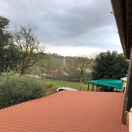 Poggio Savelli Guest House สการ์เปริอา ภายนอก รูปภาพ