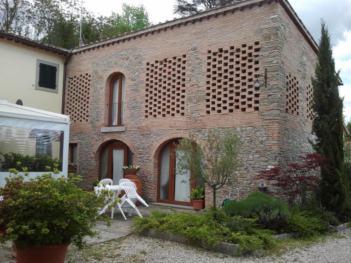 Poggio Savelli Guest House สการ์เปริอา ภายนอก รูปภาพ