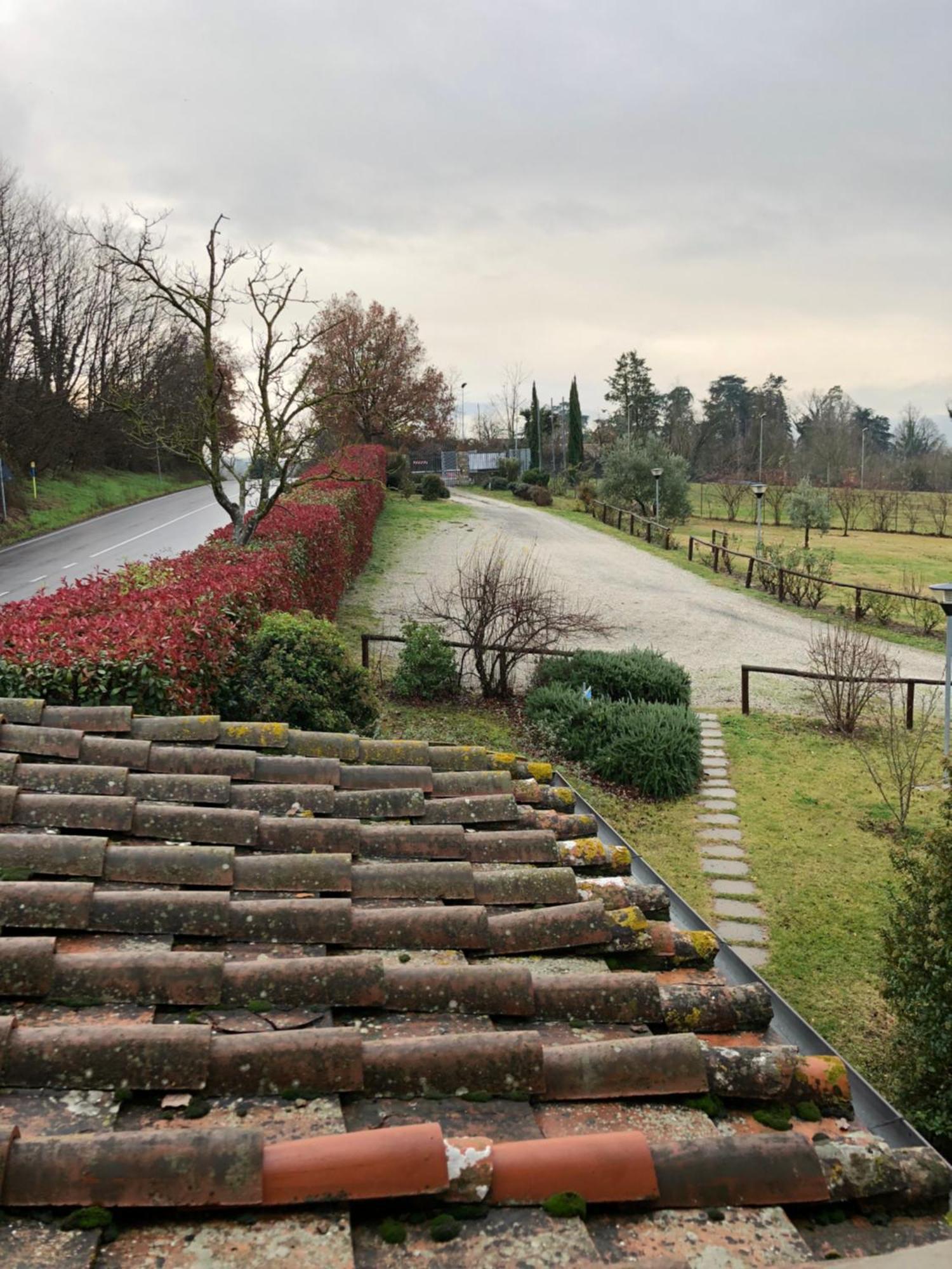 Poggio Savelli Guest House สการ์เปริอา ภายนอก รูปภาพ