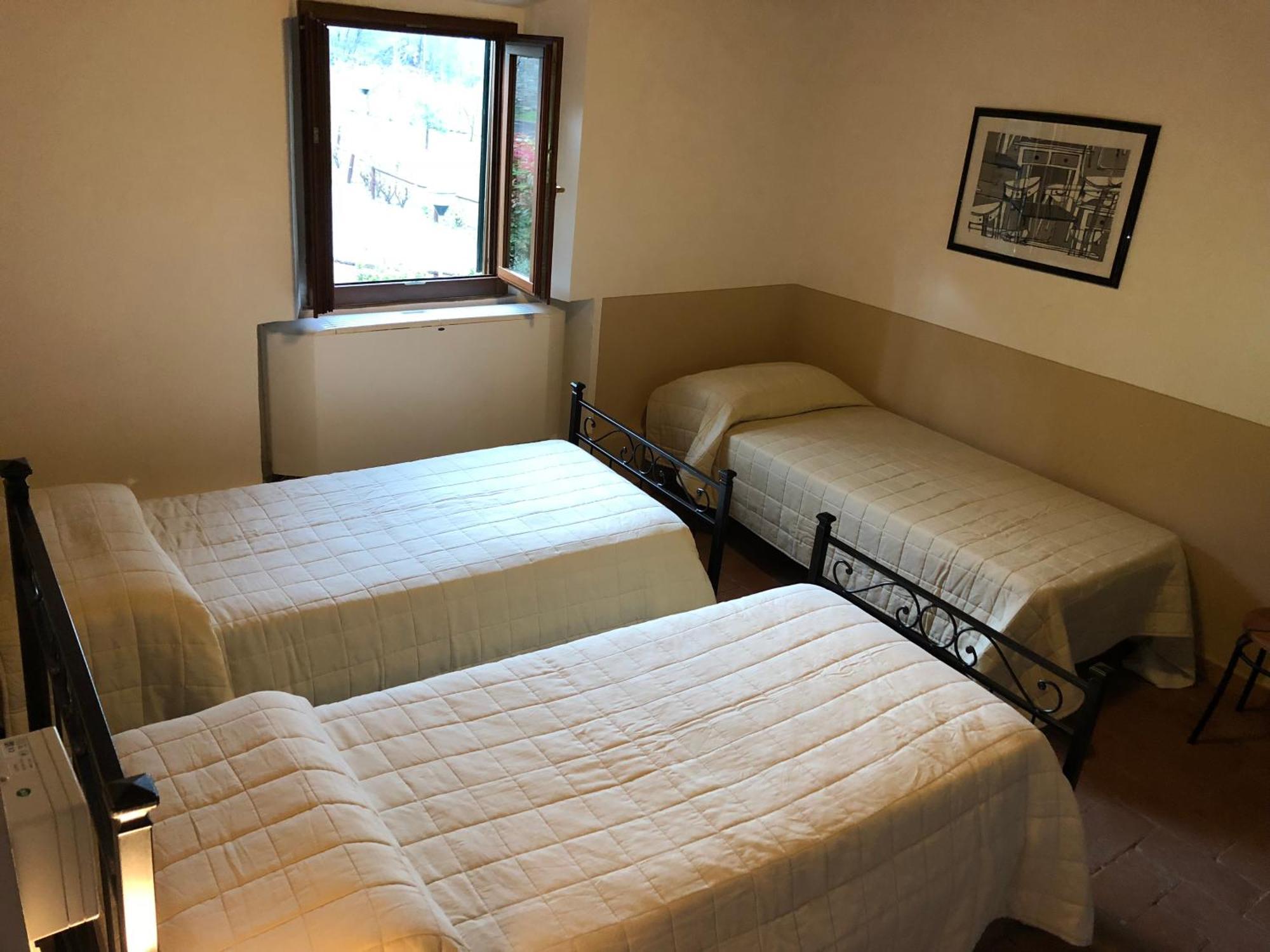 Poggio Savelli Guest House สการ์เปริอา ภายนอก รูปภาพ